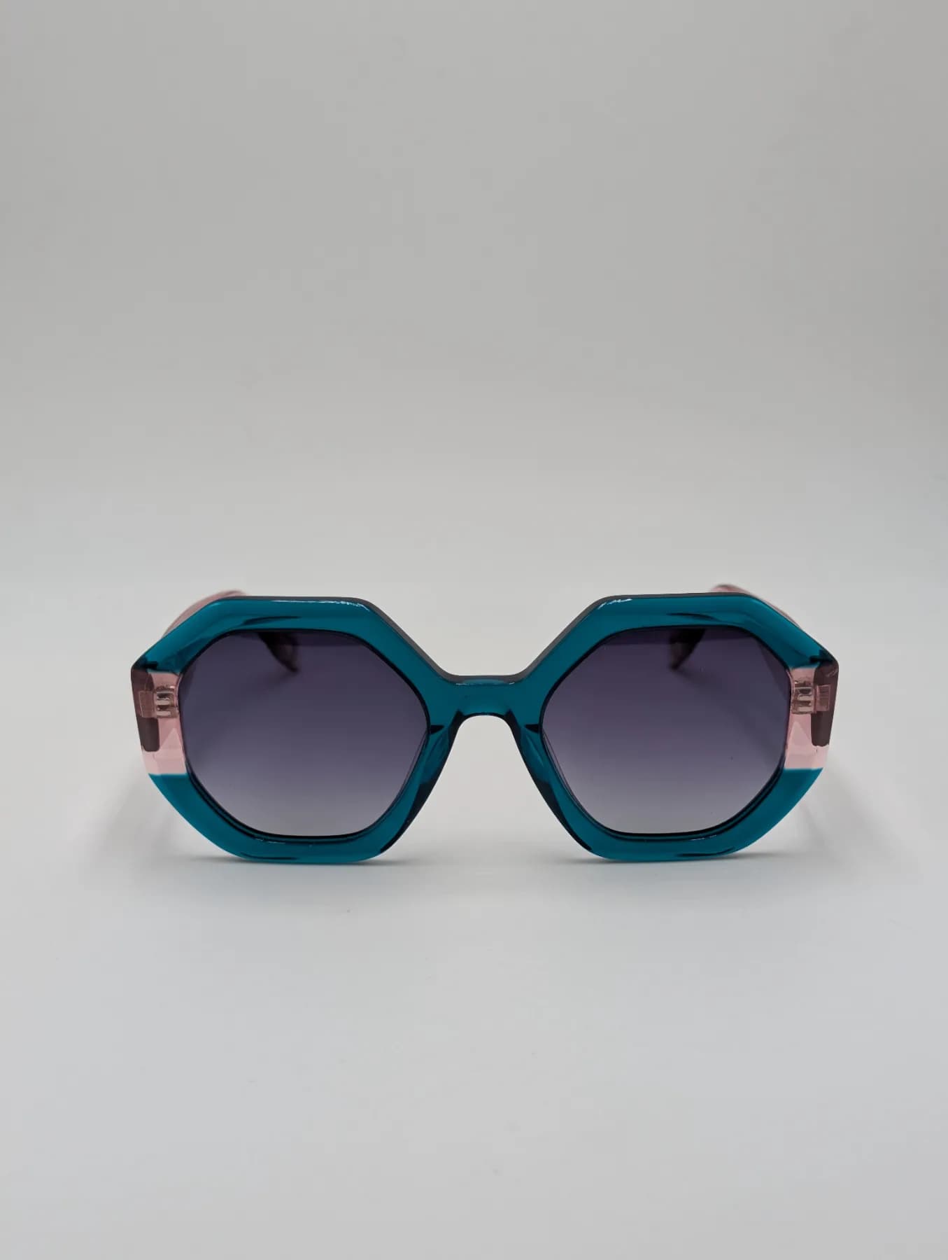 ODDA : 8240